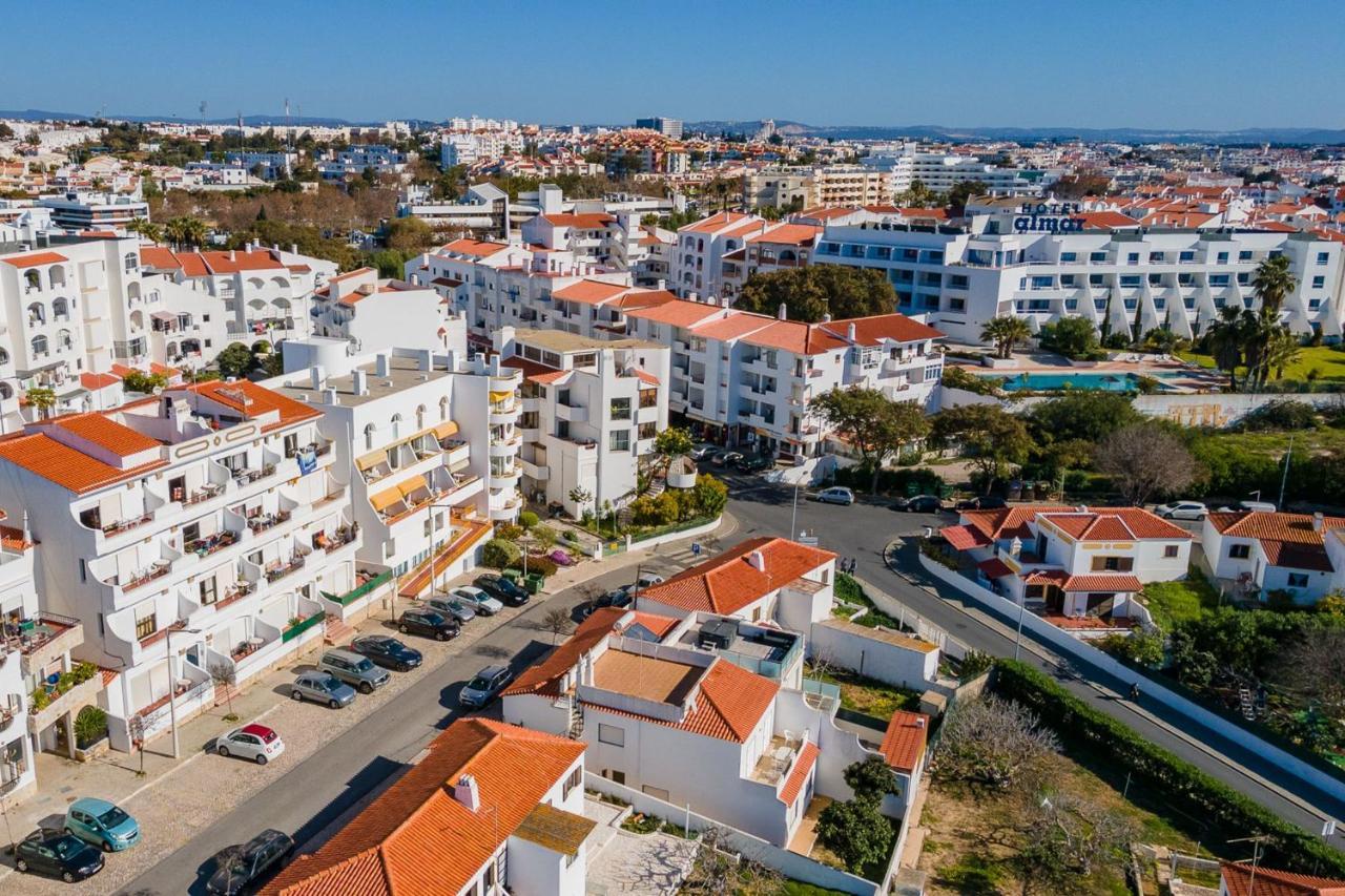 Typical T2 In Albufeira W/ Balcony By Lovelystay Kültér fotó